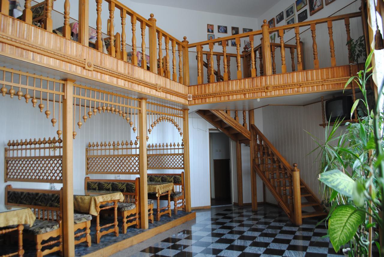 Hotel - Restaurant "Lion'S Heart" Velyka Omeljana Exteriér fotografie